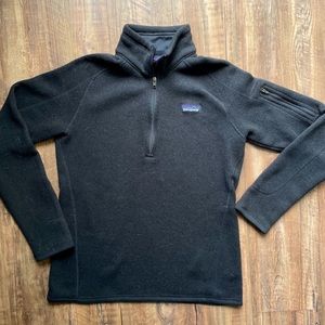 Women’s Medium Black Patagonia Quarter Zip